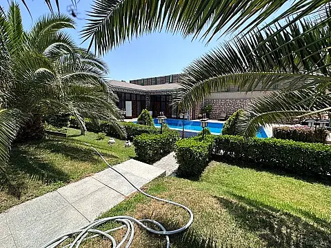 Kirayə verilir 5 otaqlı həyət evi 450 m²