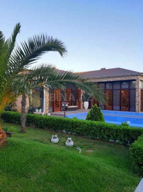 Kirayə verilir 5 otaqlı həyət evi 450 m²