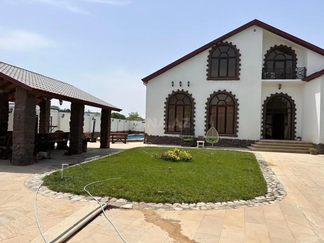 Kirayə verilir 5 otaqlı həyət evi 350 m²