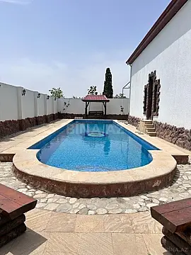 Kirayə verilir 5 otaqlı həyət evi 350 m²