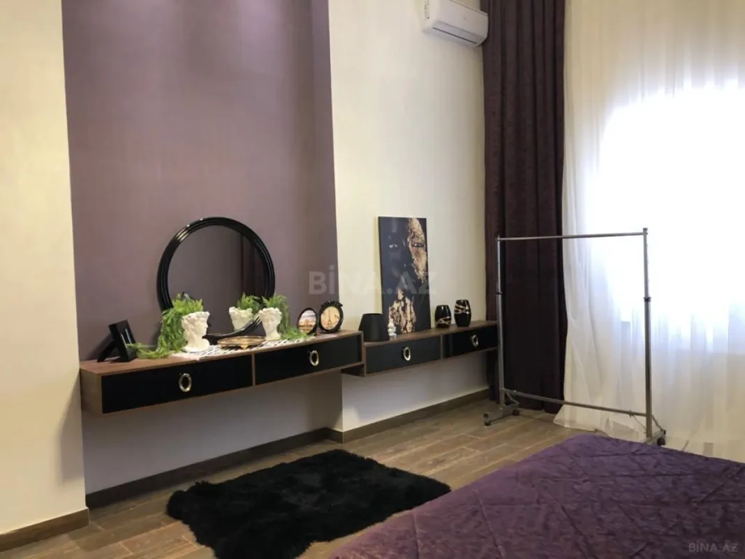 Kirayə verilir 5 otaqlı həyət evi 350 m²