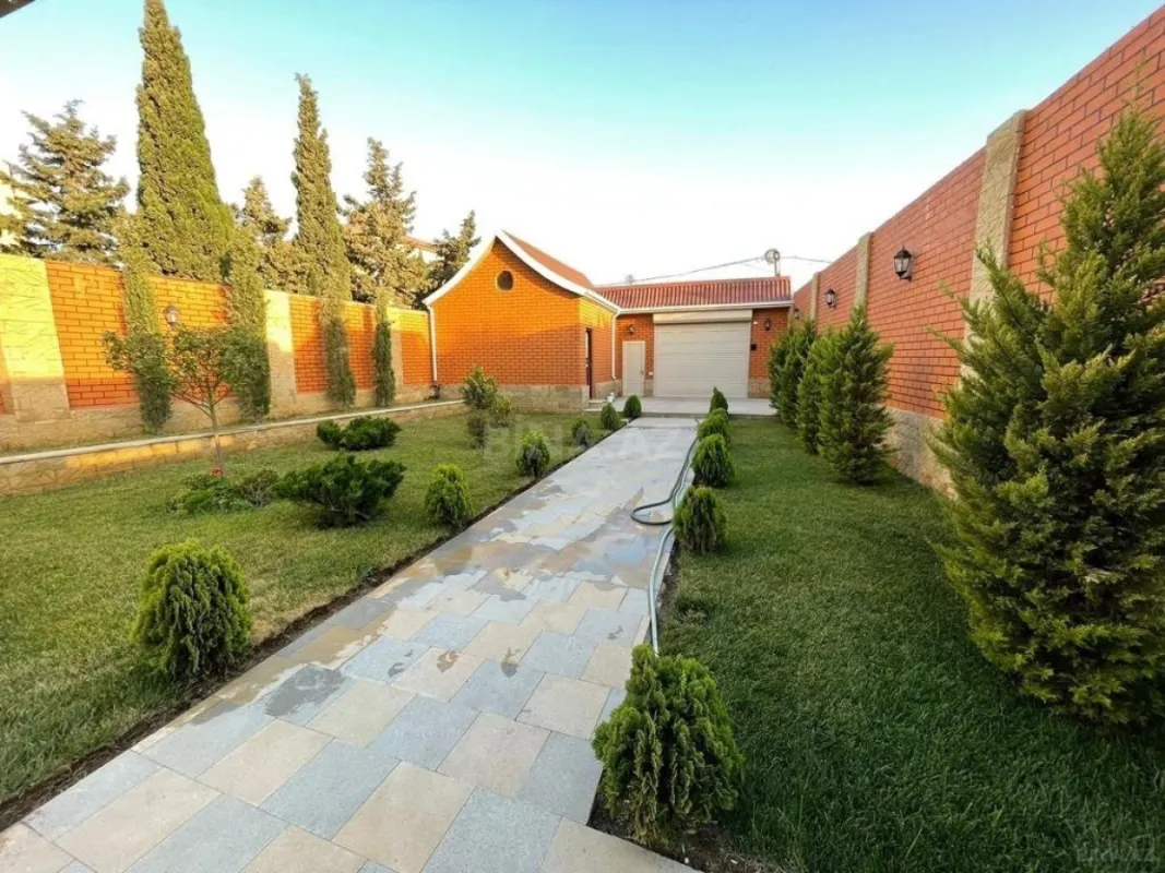 Kirayə verilir 5 otaqlı həyət evi 260 m²