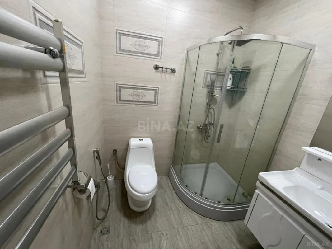 Kirayə verilir 5 otaqlı həyət evi 260 m²