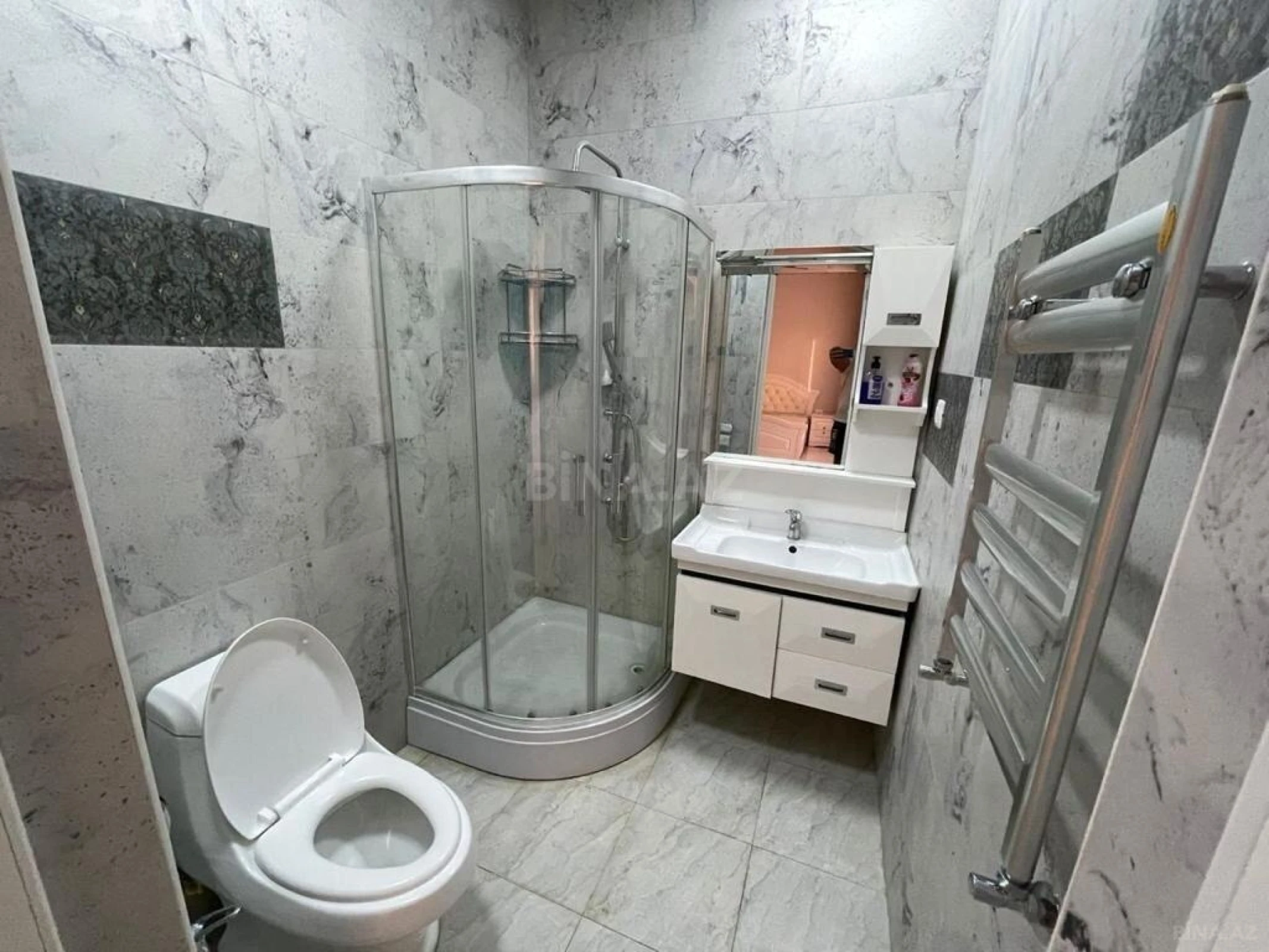 Kirayə verilir 5 otaqlı həyət evi 260 m²