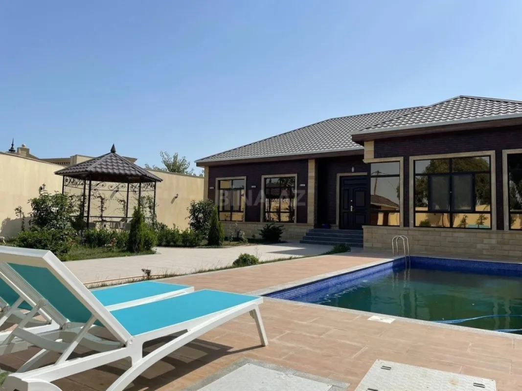 Kirayə verilir 4 otaqlı həyət evi 250 m²