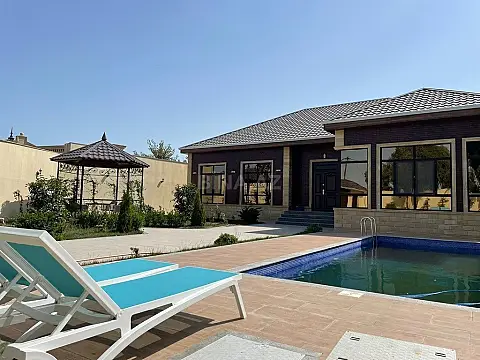 Kirayə verilir 4 otaqlı həyət evi 250 m²