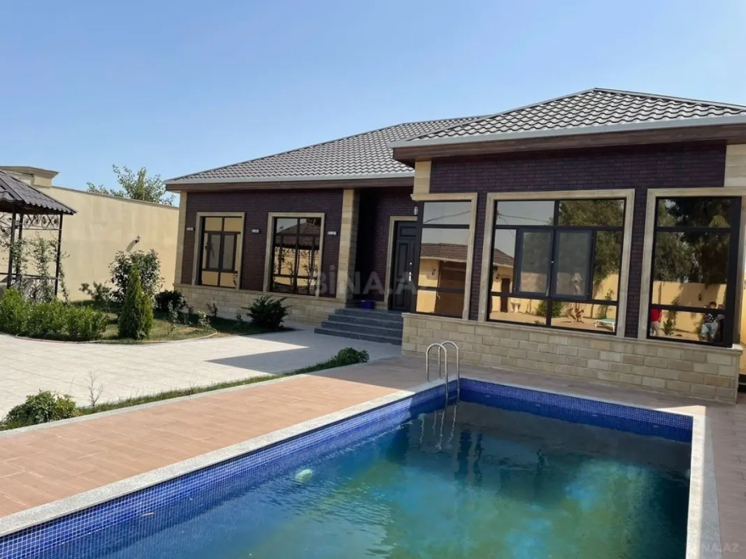 Kirayə verilir 4 otaqlı həyət evi 250 m²