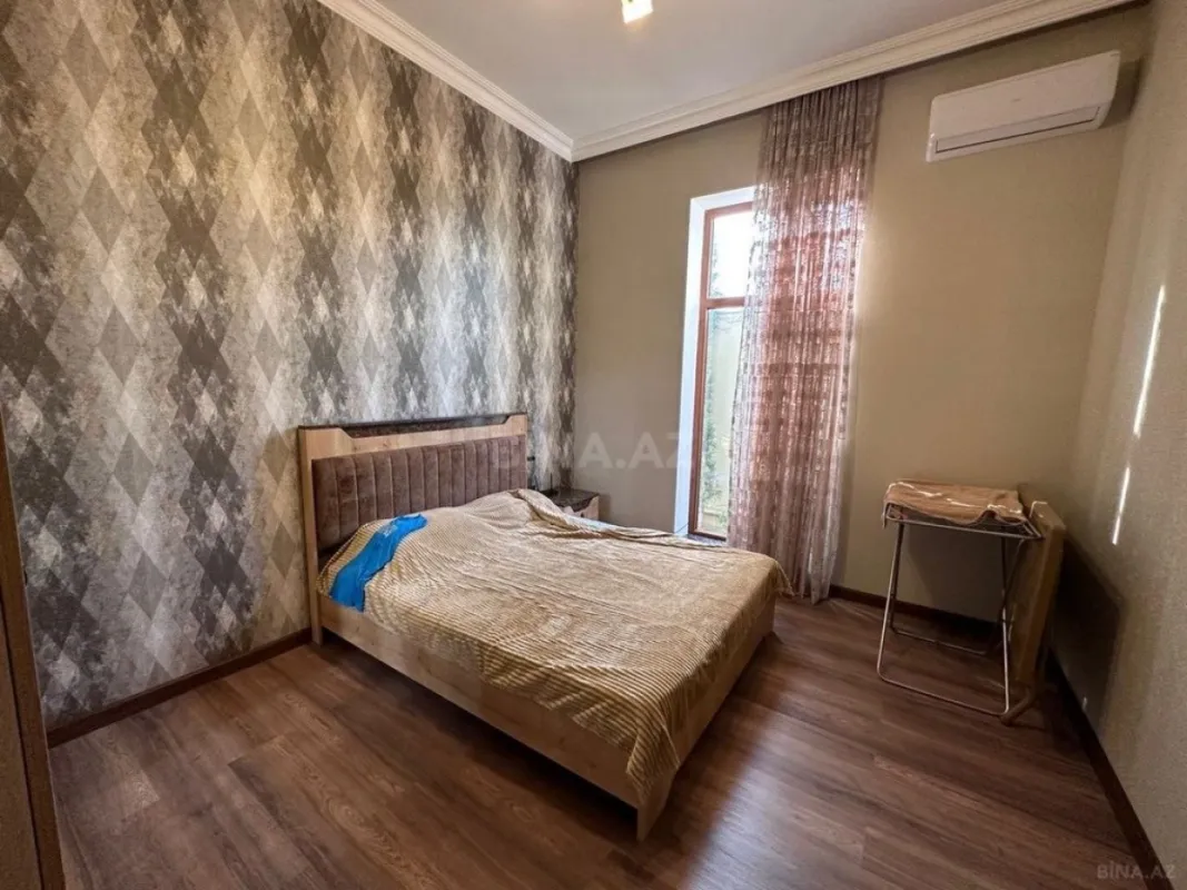 Kirayə verilir 4 otaqlı həyət evi 240 m²