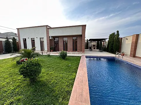 Kirayə verilir 4 otaqlı həyət evi 240 m² — Bakı, Mərdəkan 4 otaq 240.00 m²
