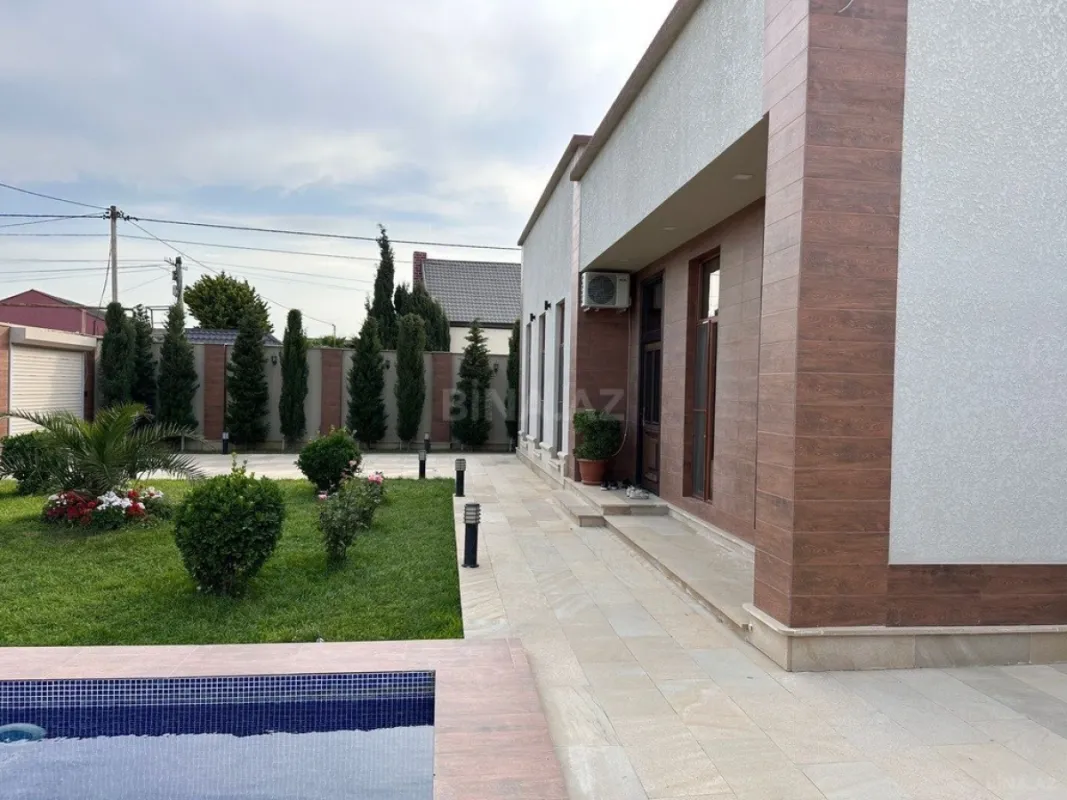 Kirayə verilir 4 otaqlı həyət evi 240 m²