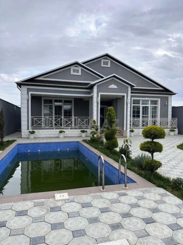 Kirayə verilir 4 otaqlı həyət evi 220 m²