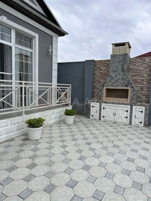 Kirayə verilir 4 otaqlı həyət evi 220 m²