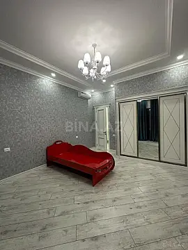 Satılır 6 otaqlı həyət evi 450 m²