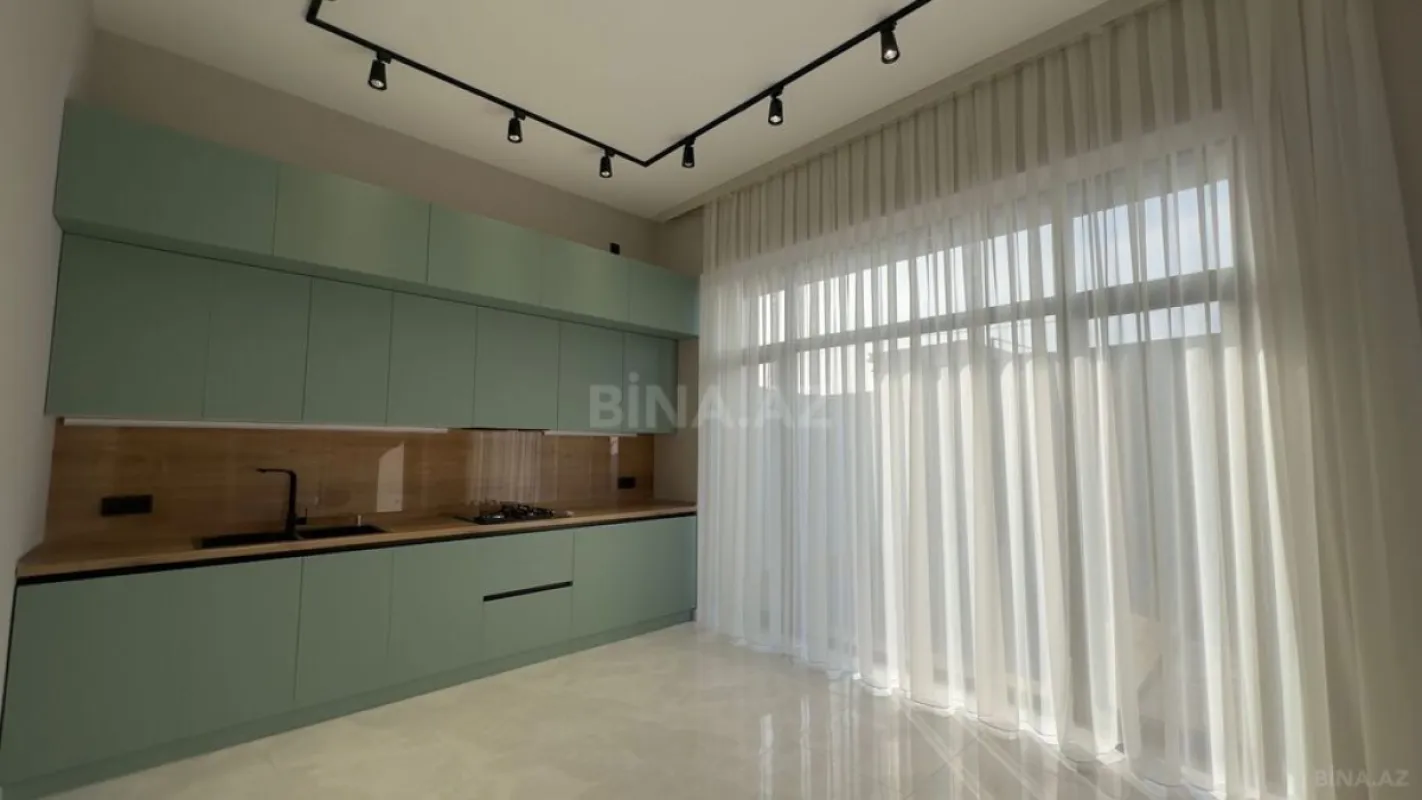 Satılır 4 otaqlı həyət evi 160 m²