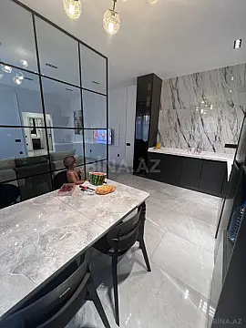 Kirayə verilir 4 otaqlı həyət evi 200 m²