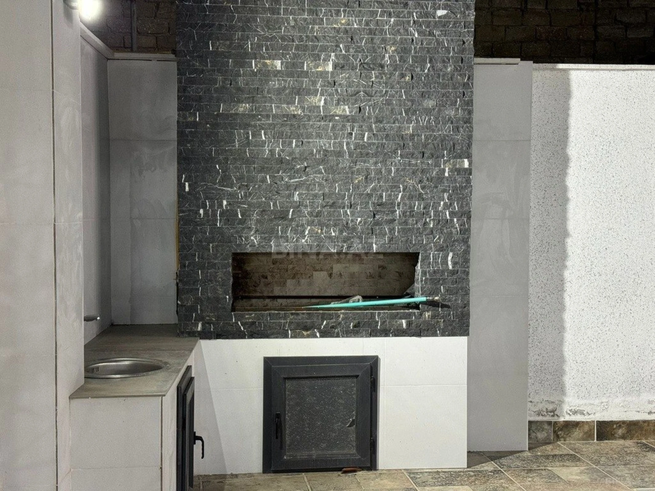 Kirayə verilir 5 otaqlı həyət evi 450 m²