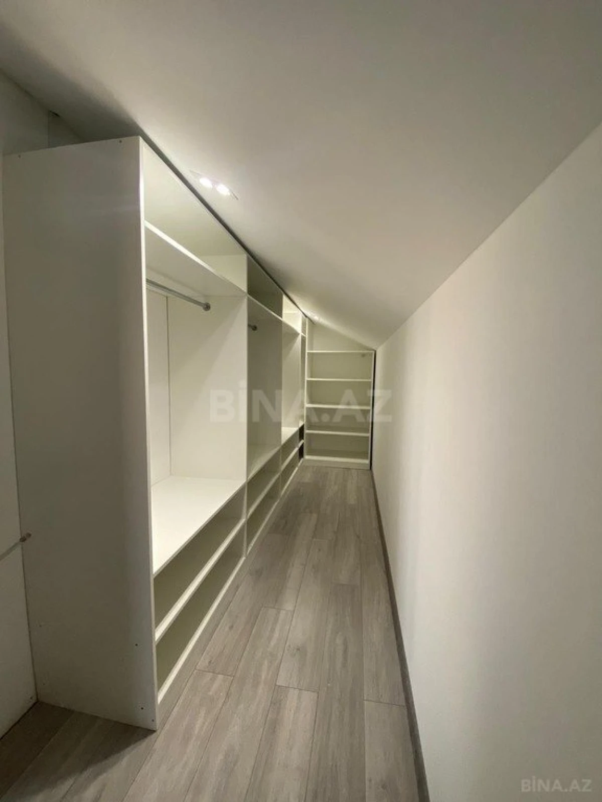 Kirayə verilir 5 otaqlı həyət evi 350 m²