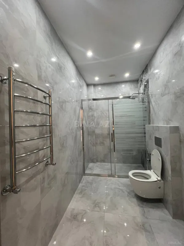 Satılır 2 otaqlı mənzil 87 m²