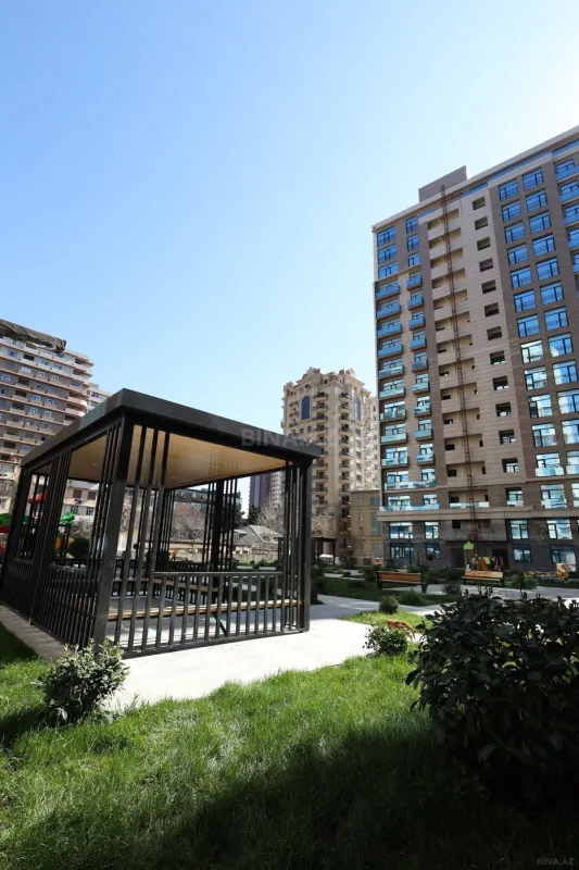Satılır 2 otaqlı mənzil 87 m²