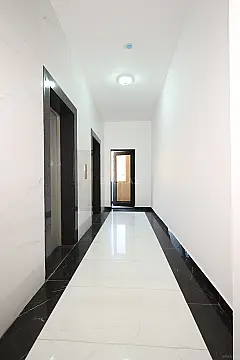 Satılır 4 otaqlı mənzil 163.8 m²