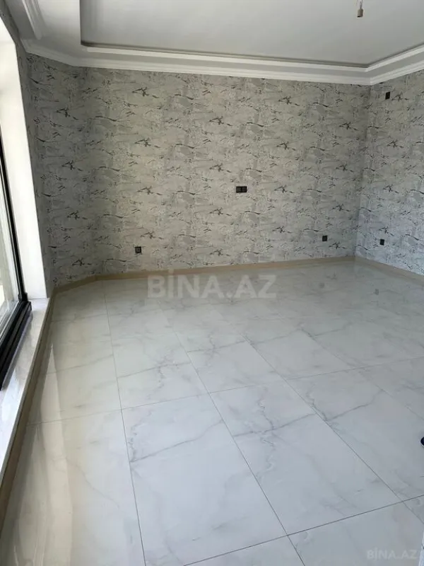 Satılır 4 otaqlı həyət evi 162 m²