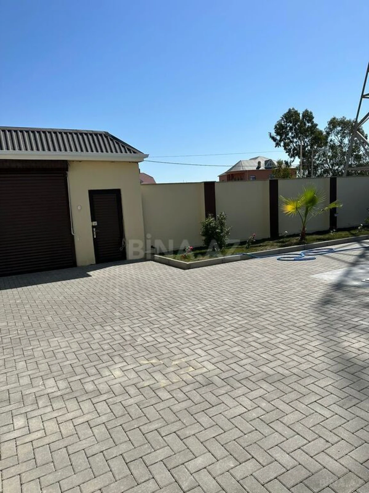 Satılır 4 otaqlı həyət evi 162 m²