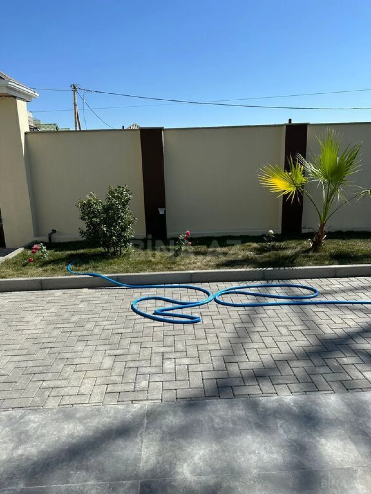 Satılır 4 otaqlı həyət evi 162 m²