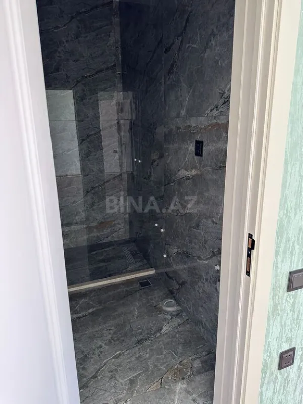 Satılır 4 otaqlı həyət evi 162 m²