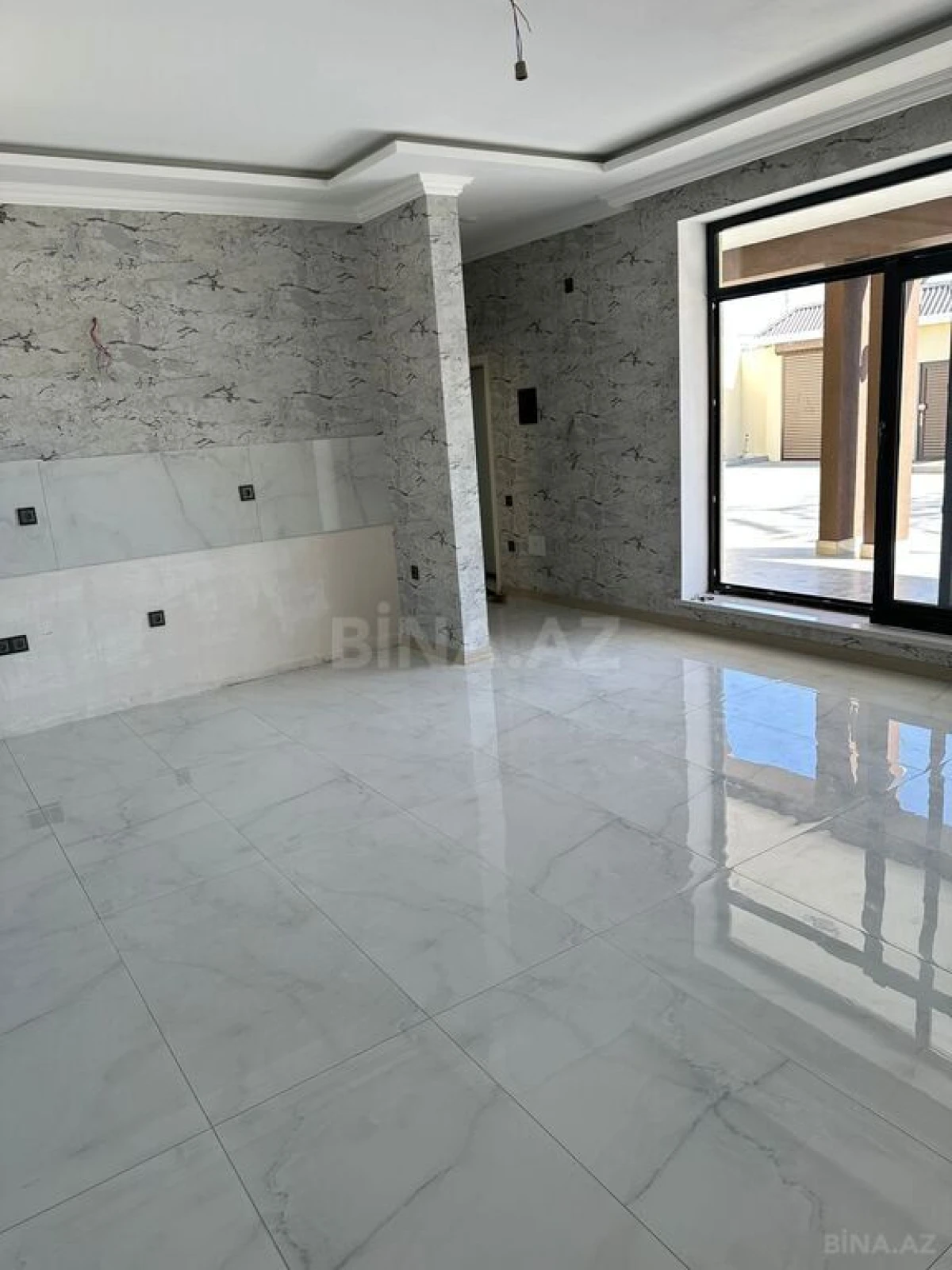 Satılır 4 otaqlı həyət evi 162 m²