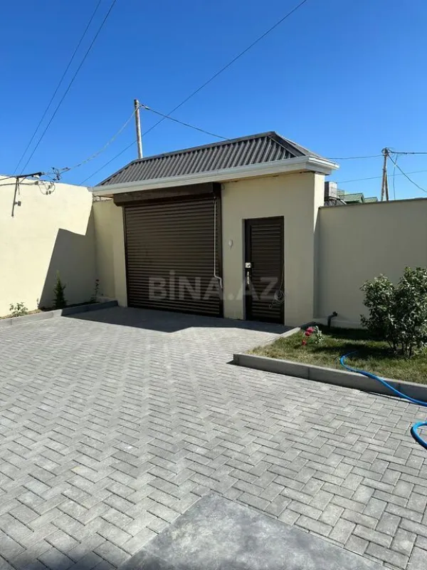 Satılır 4 otaqlı həyət evi 162 m²