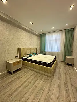 Satılır 2 otaqlı mənzil 65 m²
