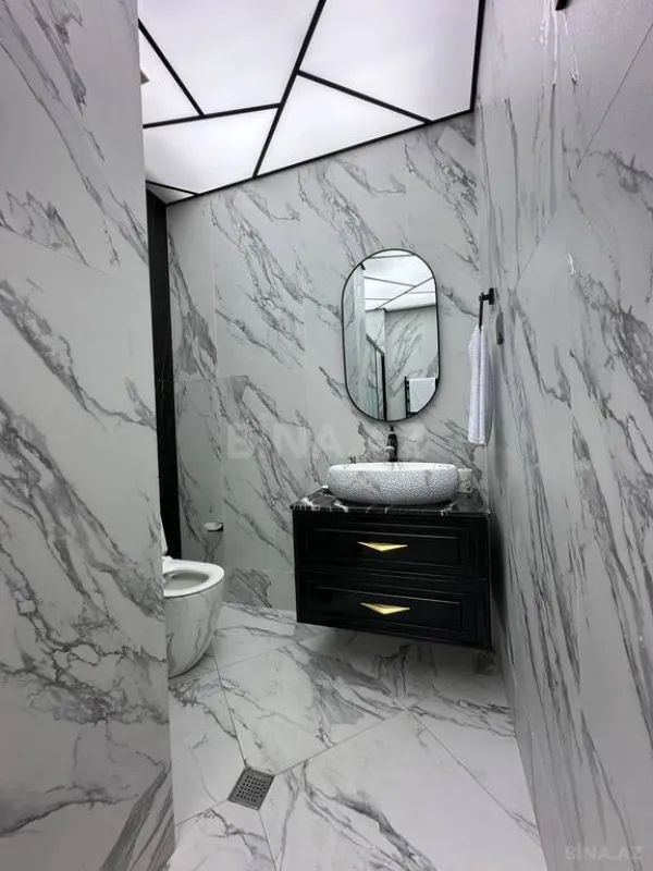 Satılır 2 otaqlı mənzil 65 m²