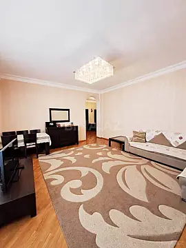 Satılır 3 otaqlı mənzil 132 m²