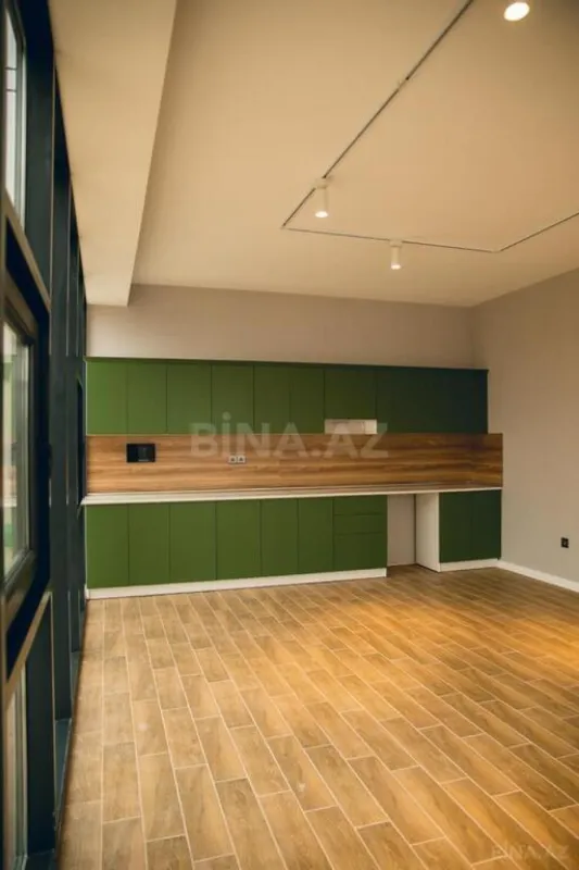 Satılır həyət evi 300 m²