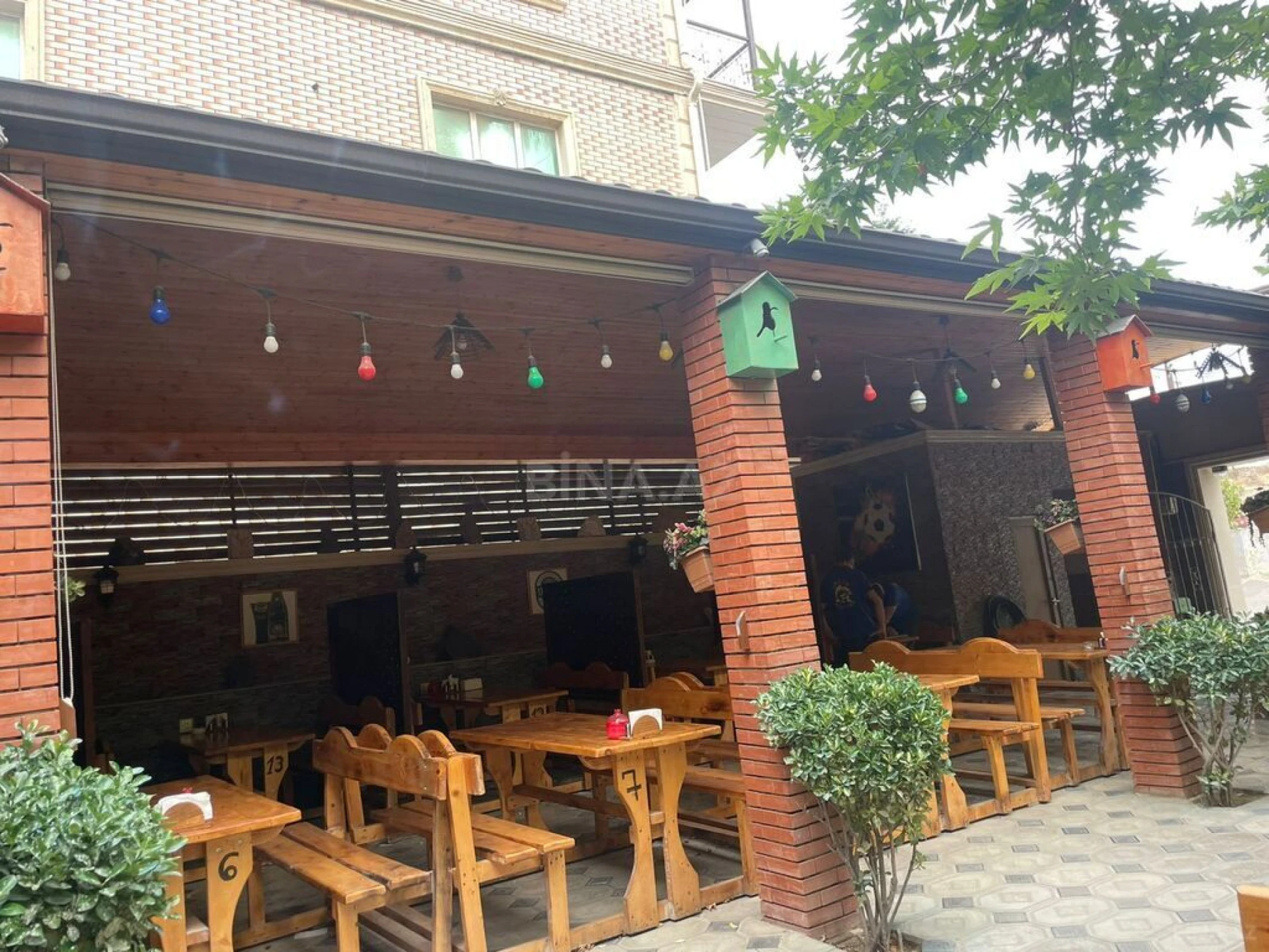 Satılır obyekt 400 m²