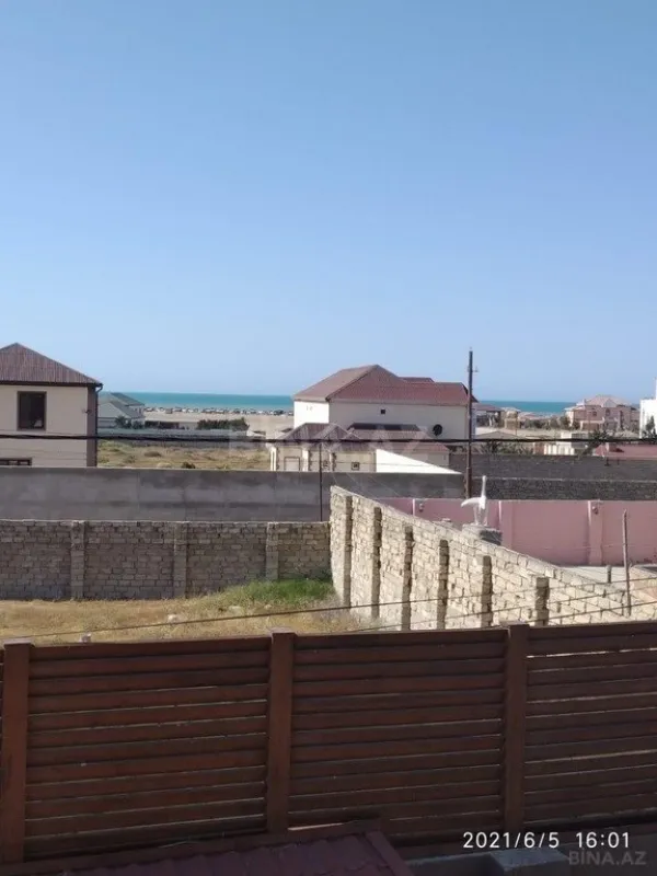 Kirayə verilir 5 otaqlı həyət evi 300 m²