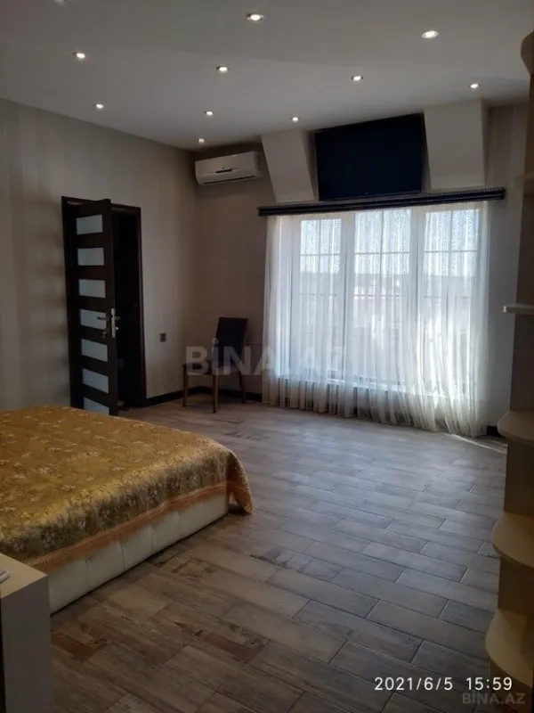 Kirayə verilir 5 otaqlı həyət evi 300 m²