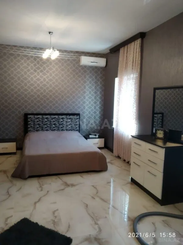 Kirayə verilir 5 otaqlı həyət evi 300 m²