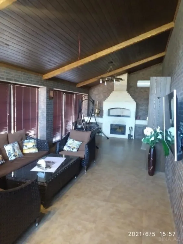Kirayə verilir 5 otaqlı həyət evi 300 m²