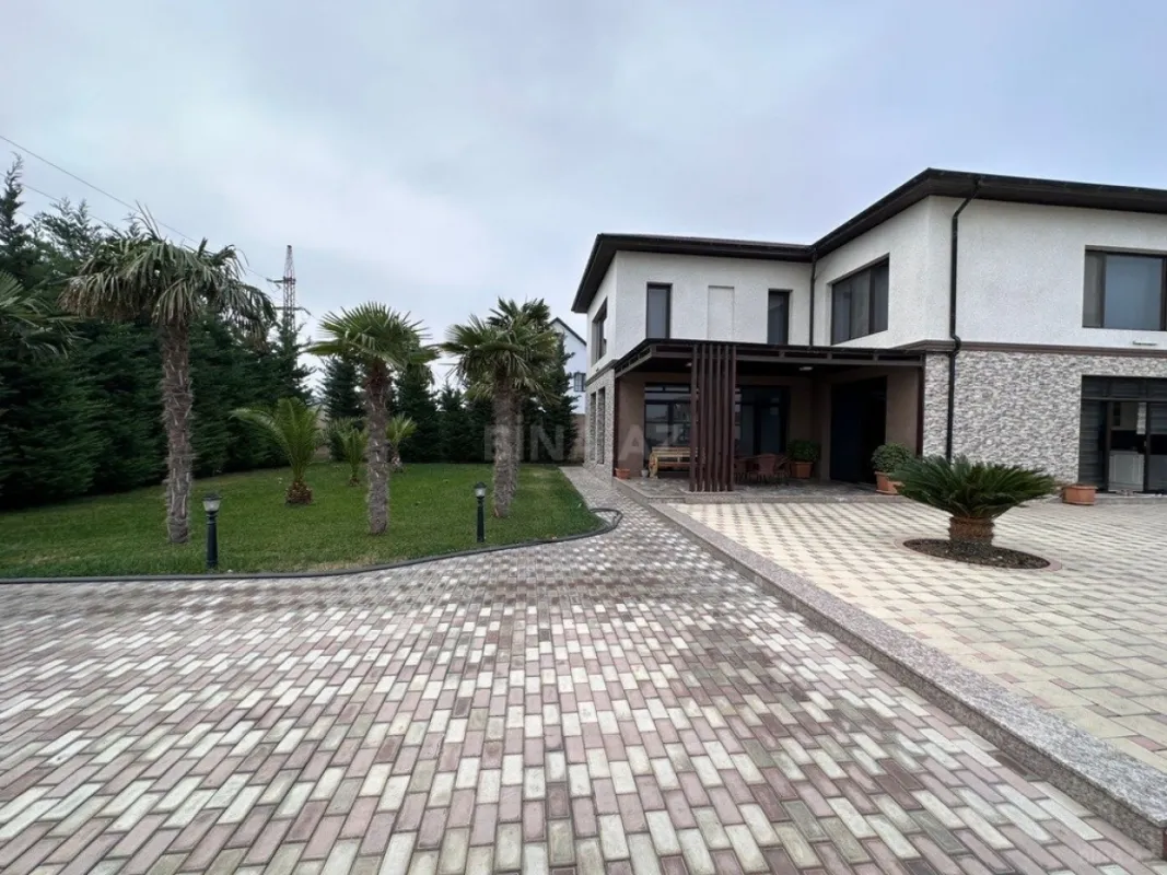 Kirayə verilir 4 otaqlı həyət evi 300 m²