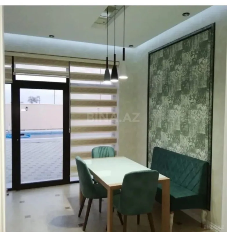 Kirayə verilir 4 otaqlı həyət evi 300 m²