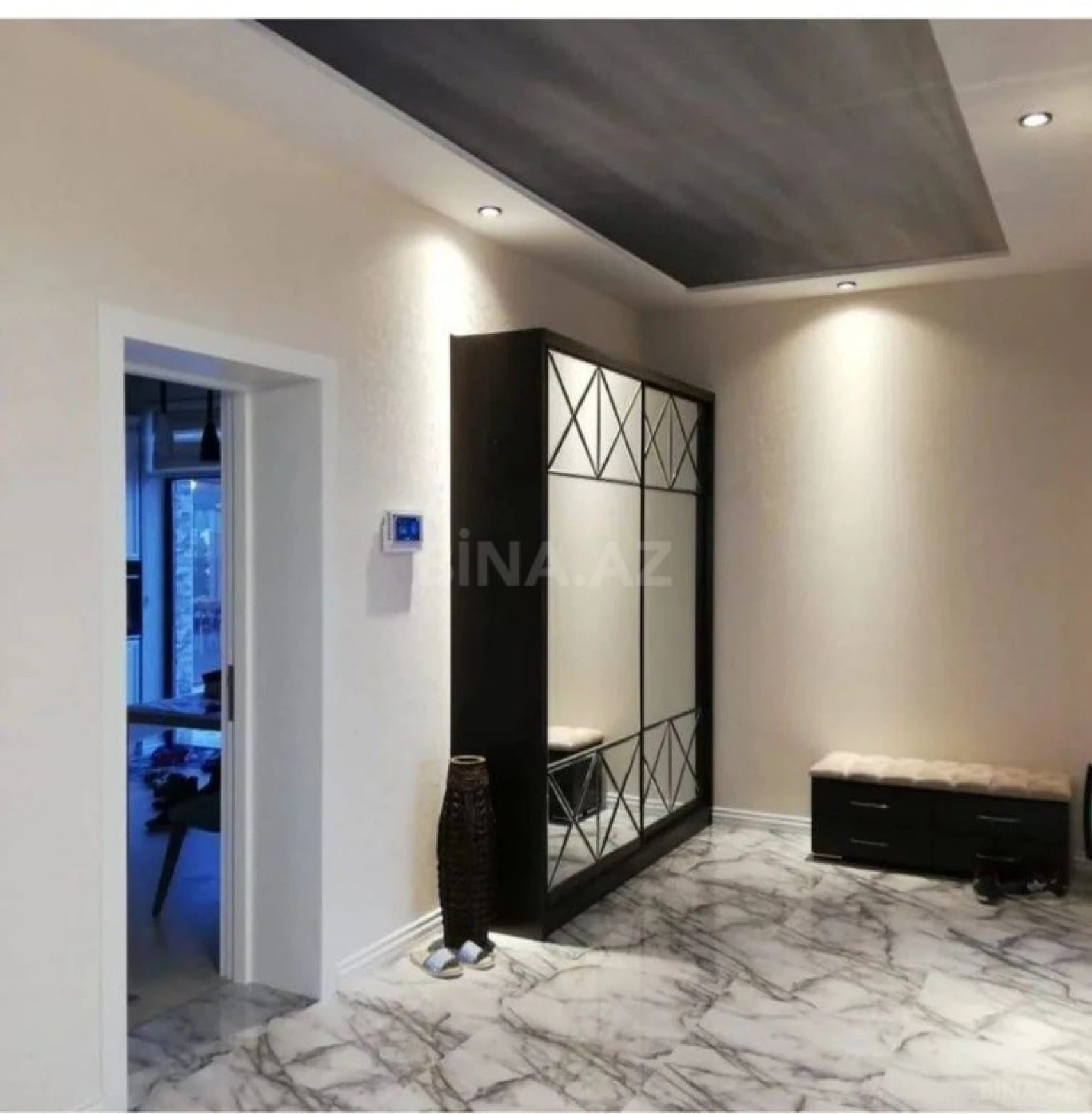Kirayə verilir 4 otaqlı həyət evi 300 m²