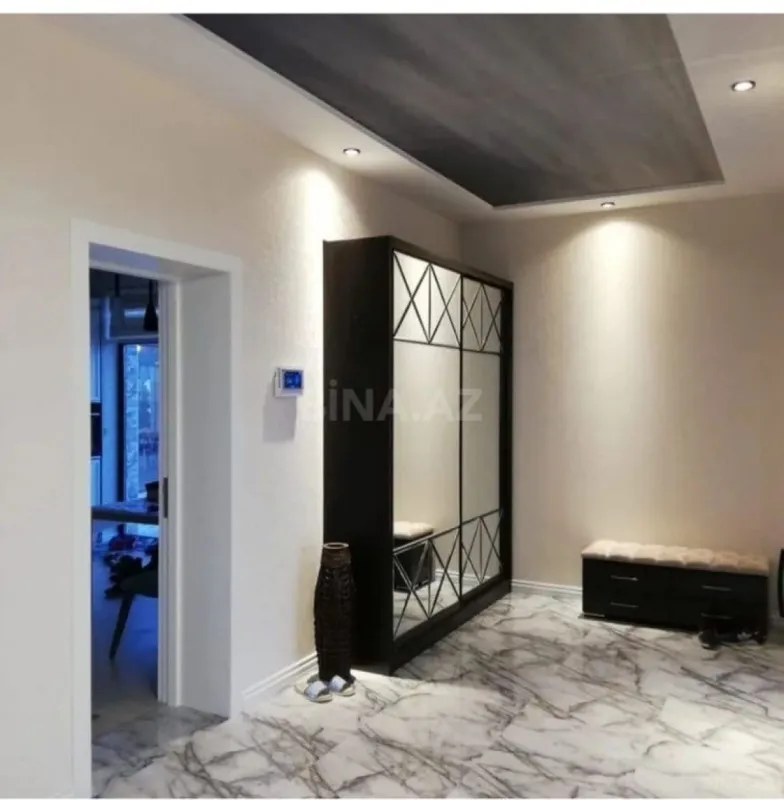 Kirayə verilir 4 otaqlı həyət evi 300 m²