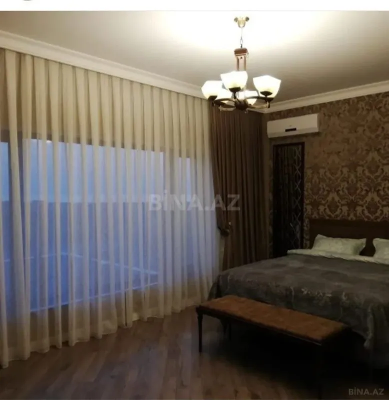 Kirayə verilir 4 otaqlı həyət evi 300 m²