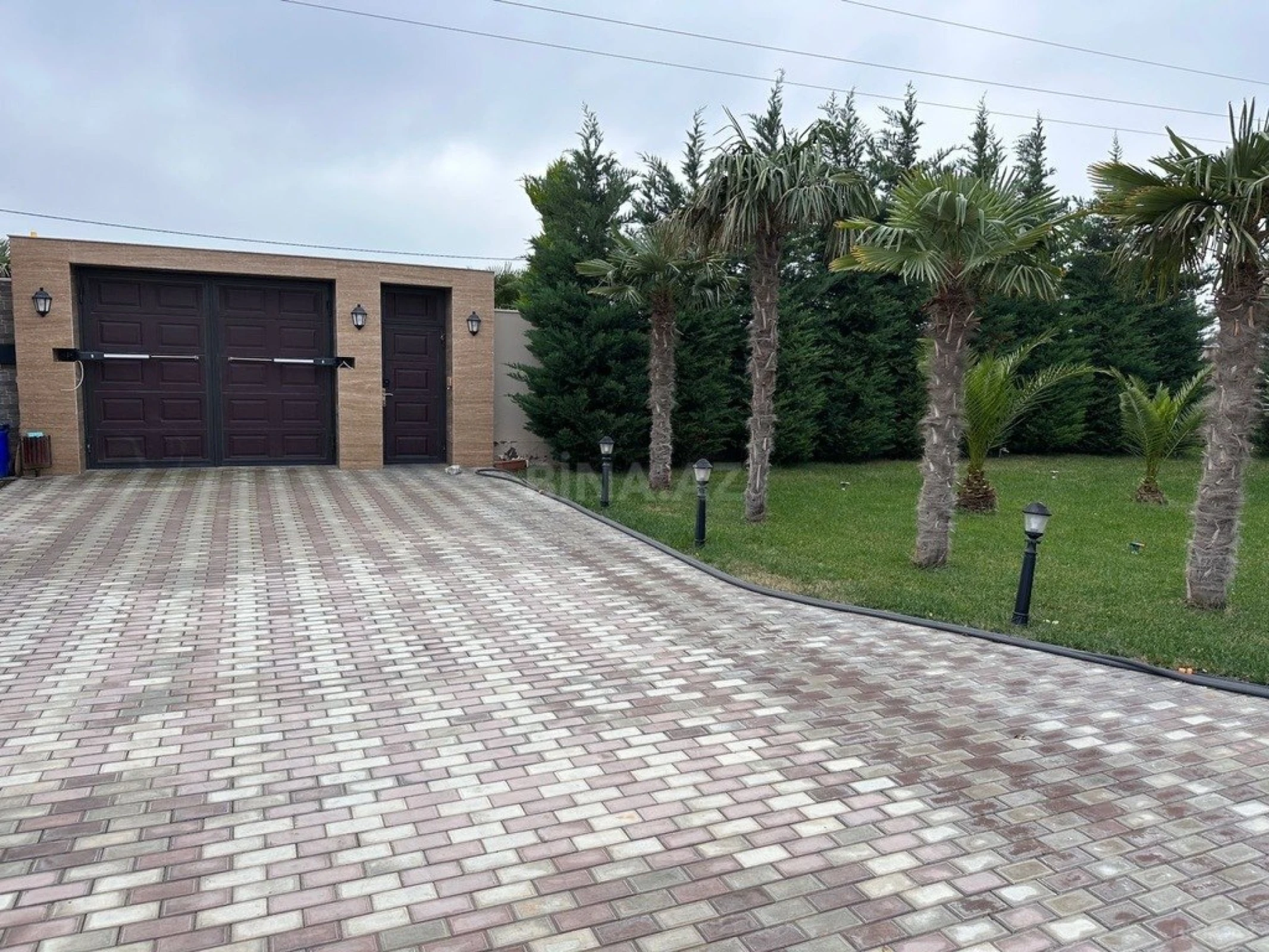 Kirayə verilir 4 otaqlı həyət evi 300 m²