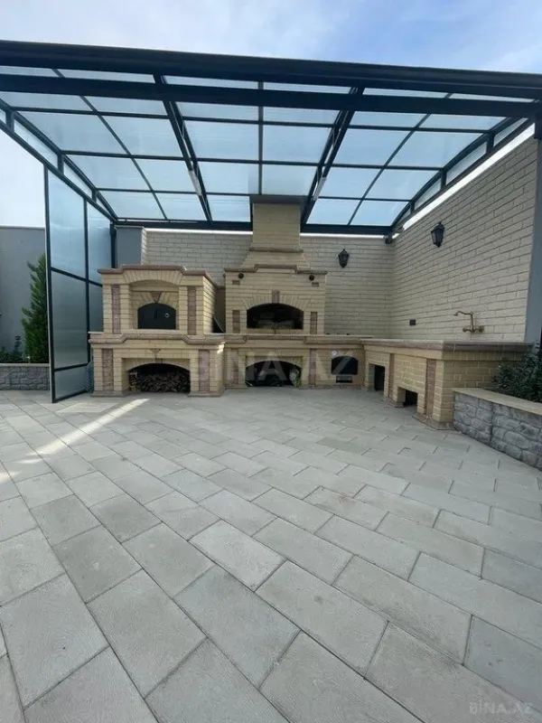 Kirayə verilir 6 otaqlı həyət evi 450 m²