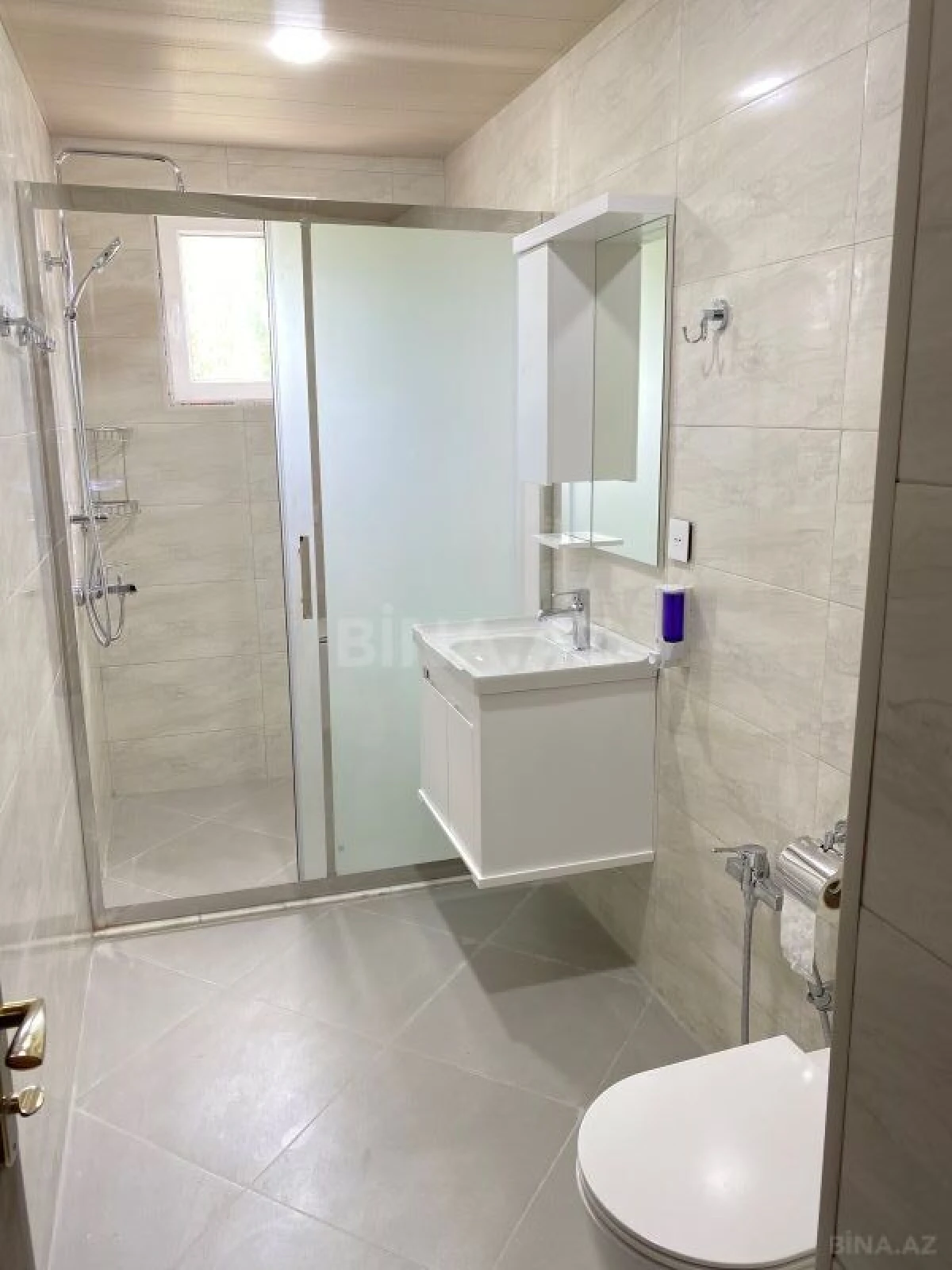 Kirayə verilir 3 otaqlı həyət evi 70 m²