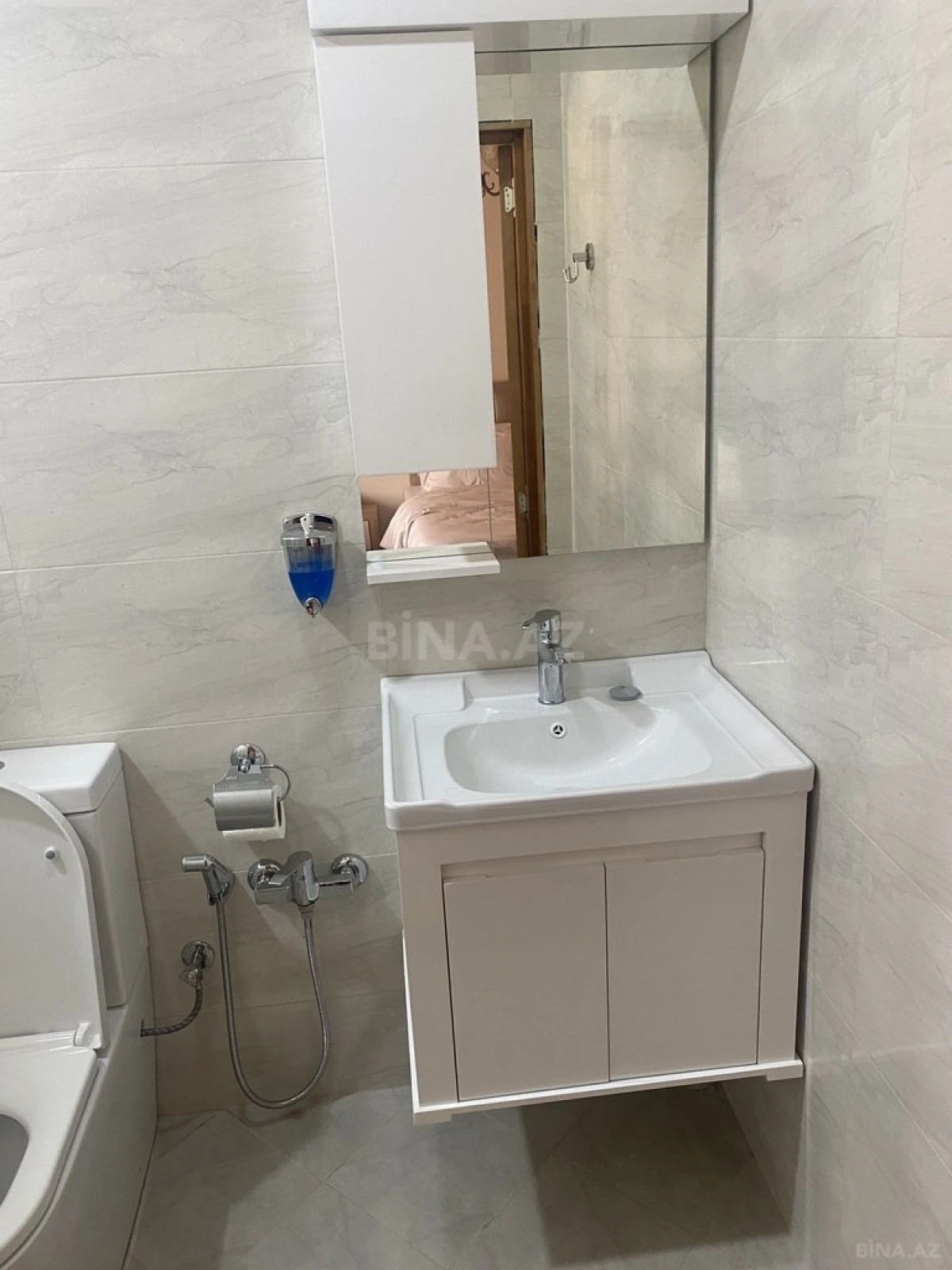 Kirayə verilir 1 otaqlı həyət evi 20 m²