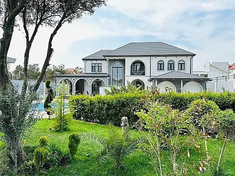 Kirayə verilir 7 otaqlı həyət evi 450 m² — Bakı, Bilgəh 7 otaq 450.00 m²