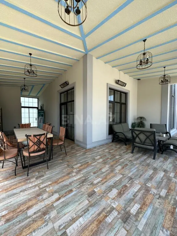 Kirayə verilir 7 otaqlı həyət evi 450 m²